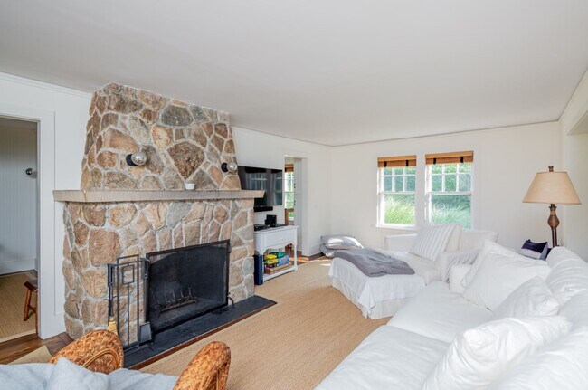 Photo - 40 McGuirk St