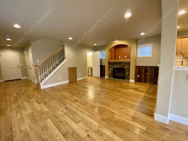 Photo - 3-BR Craftsman Home in NW Bend- Boyd Acres