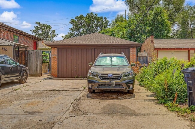 Photo - 5938 E 14th Ave