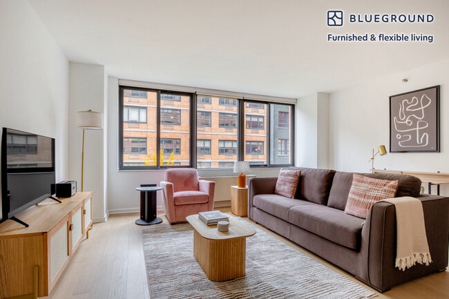 Building Photo - 535 W 23rd St Rental