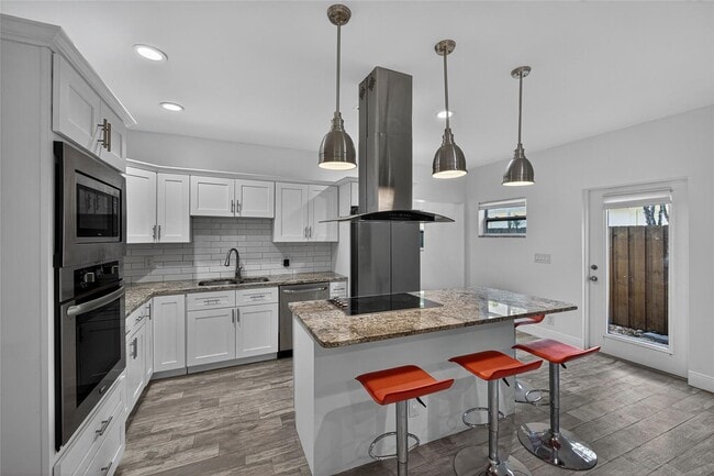 Photo - 2012 NW 12th Ave