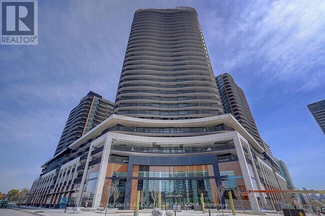 Photo - 18 Esther Shiner Blvd Unit 209