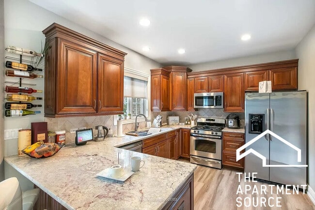 Photo - 148 Kimball St