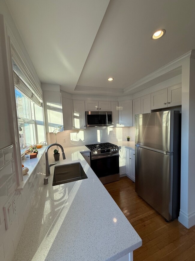 Building Photo - 119 Peralta Ave Unit 1 Rental