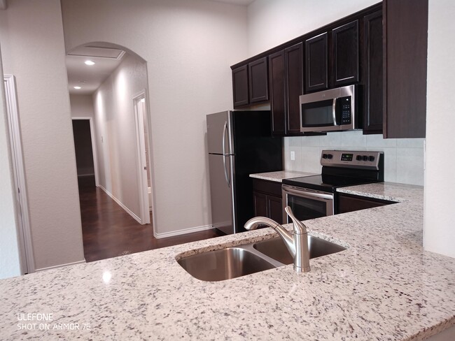 Photo - 1144 Stanley Rd