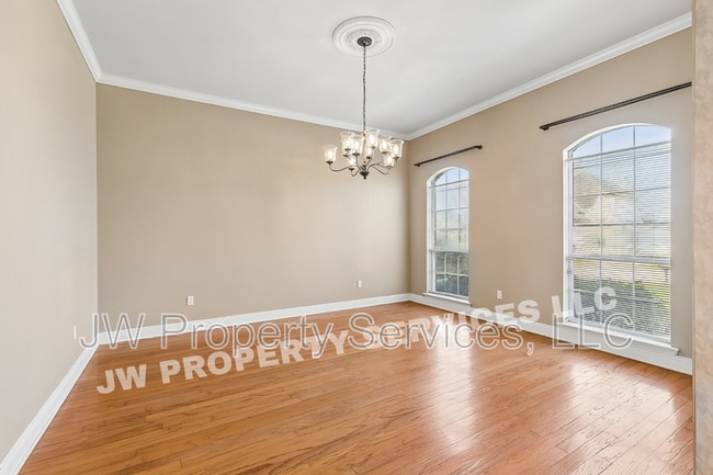 Photo - 1208 Lake Frances Dr