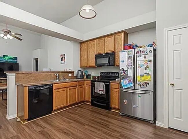 Photo - 8833 Wayne St