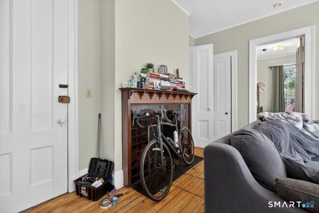 Photo - 285 Humphrey St Unit 1