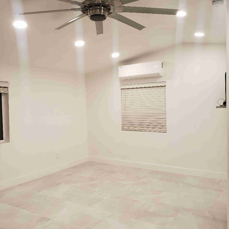 Photo - 846 Spruce Ct