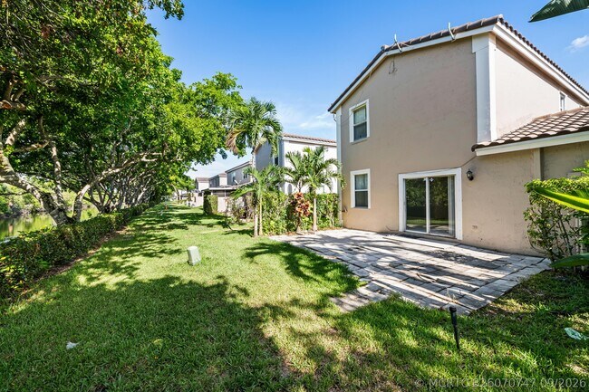 10565 NW 57th Ct