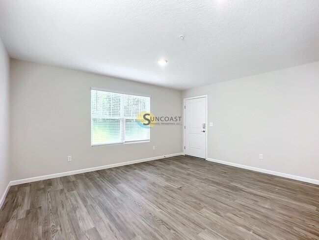 Photo - 5669 George Ct Unit 202