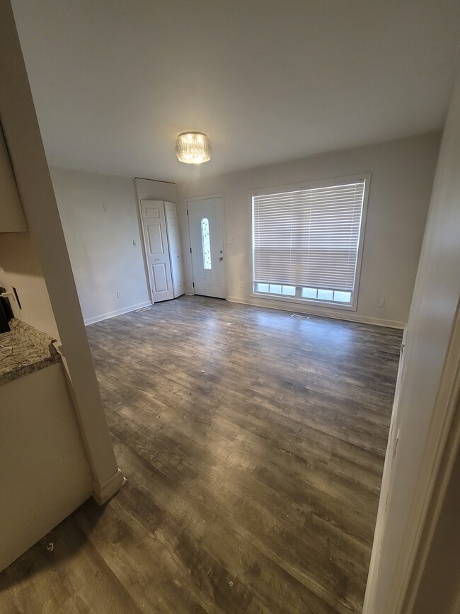 Building Photo - 891 Brian Ln Rental
