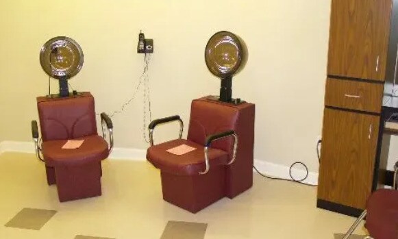 Salon