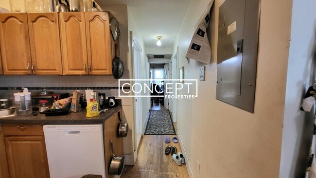 Photo - 131 Brook St Unit 3
