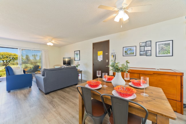 Photo - 78-7030-7030 Ali‘i Dr Unit Apt 405