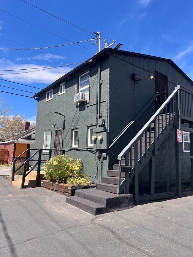 Photo - 531 Lander St Unit A