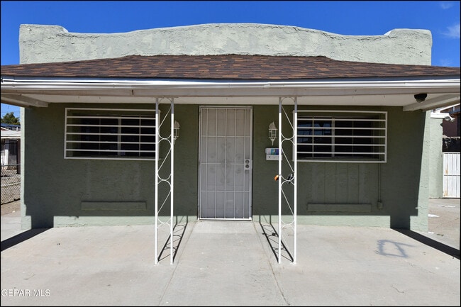 Photo - 4425 La Luz Ave
