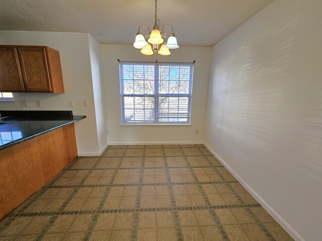 Photo - 405 Juniper Leaf Way