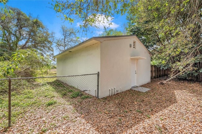 Photo - 1280 NE 115th St