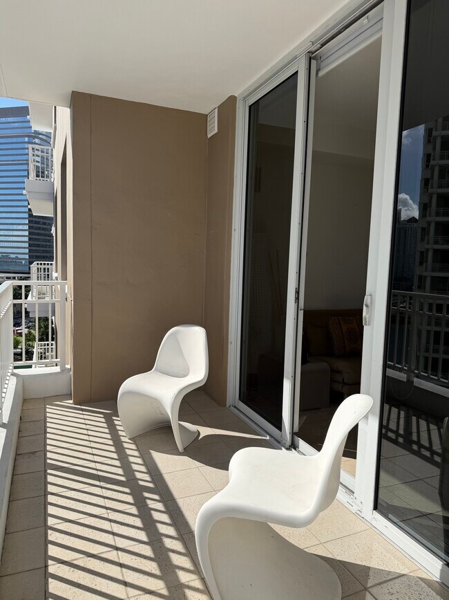 Photo - 801 Brickell Key Blvd Unit Brickell Key  #1207