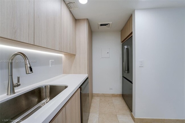 Photo - 2451 Brickell Ave Unit 20H