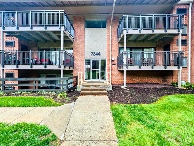 Building Photo - 7344 Lee Hwy Unit #204 Rental