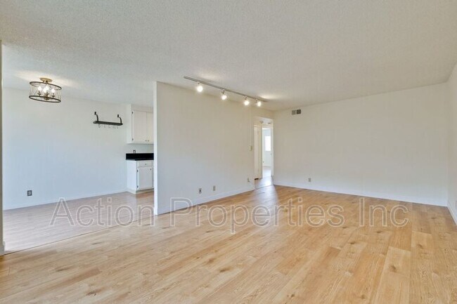 Photo - 255 S Rengstorff Ave Unit #29