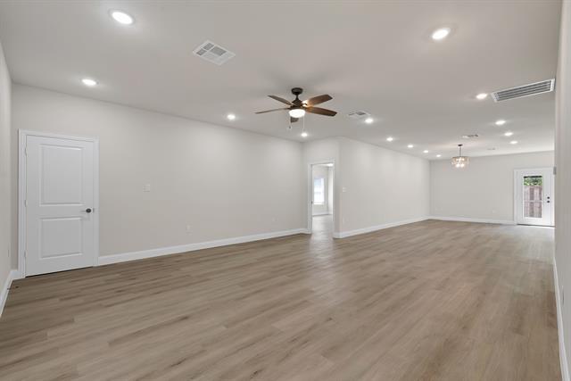 659 Holcomb Rd