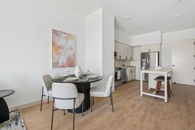 Seraph Luxury Downtown Apartments