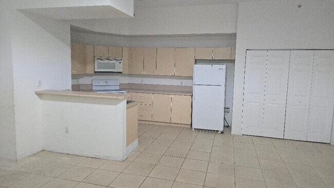 Photo - 2801 Riverside Dr Unit 105-S