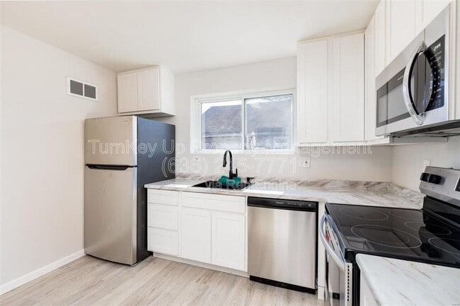 Photo - 3513 West Pl