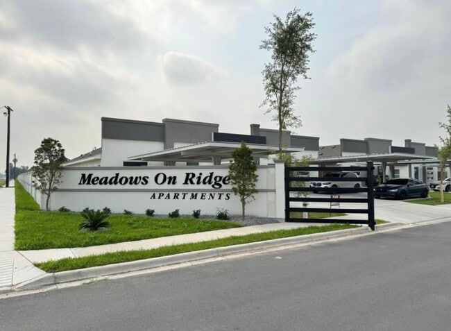 Photo - 1808 Angelina Dr Unidad 6