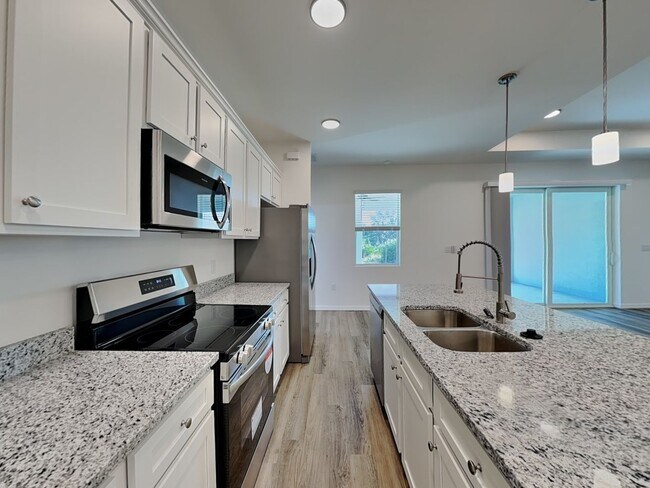 Photo - 23406 Racine Ave