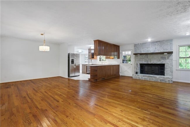 Photo - 4684 Ben Hill Dr