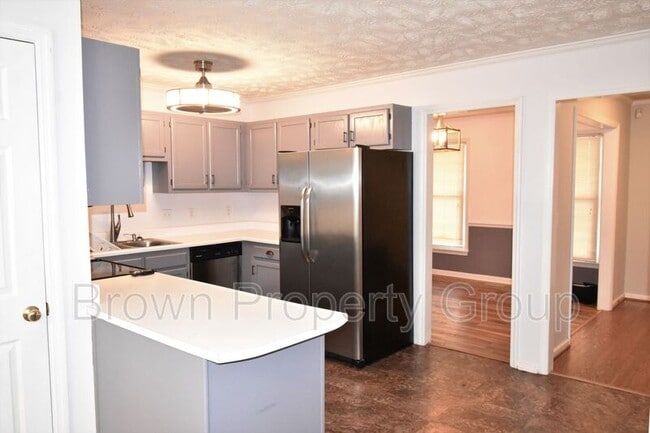 Photo - 6405 Rolling Meadows Ln