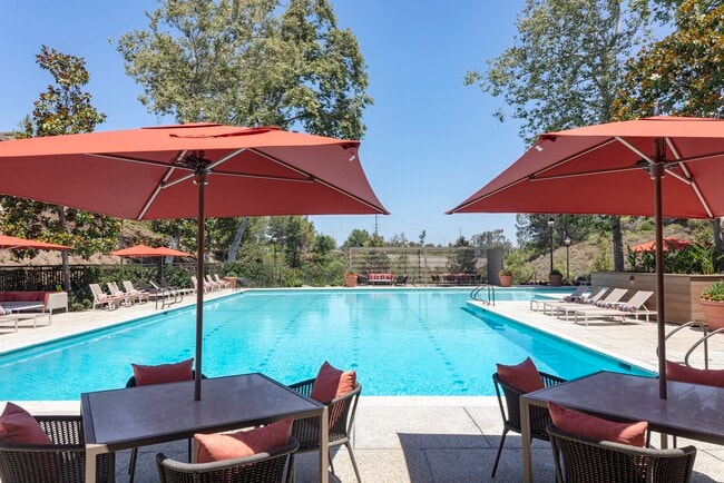 Baywood Apartment Homes