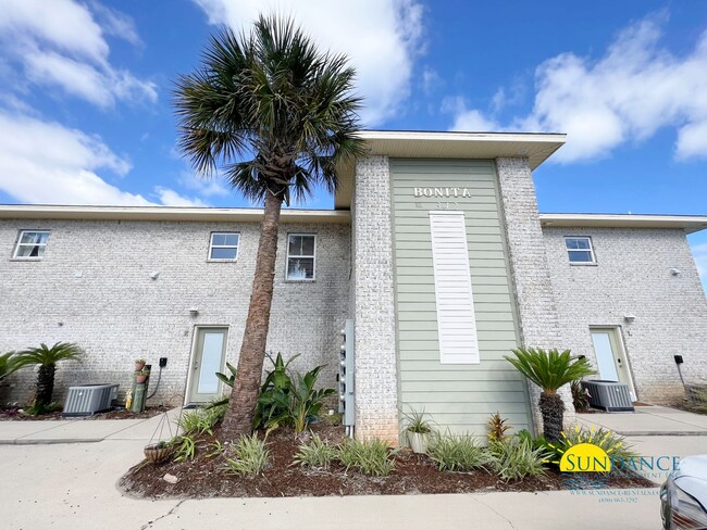 Waterfront 2 Bedroom Unit in Fort Walton B... - Waterfront 2 Bedroom Condo Unit in Fort Walton B... Unit F