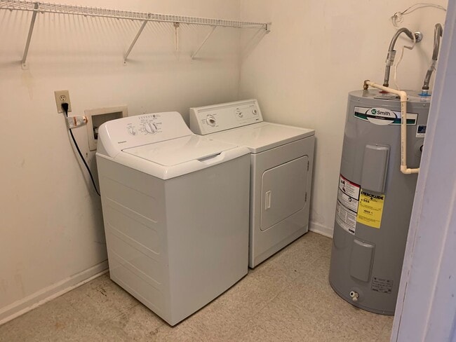 Photo - PRE-LEASING FOR AUGUST 2026!