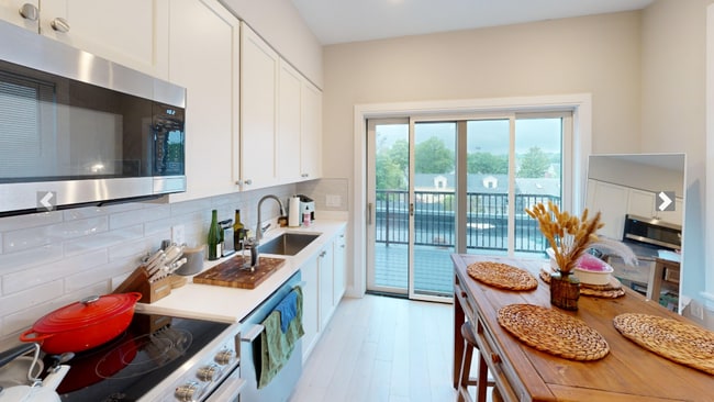Building Photo - 131 Green St Unit #403 Rental