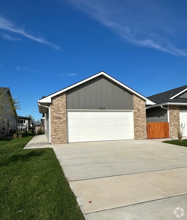 Building Photo - 2905 South Maize Ct Rental