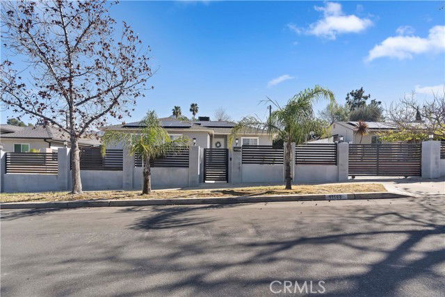 Photo - 11108 Leolang Ave