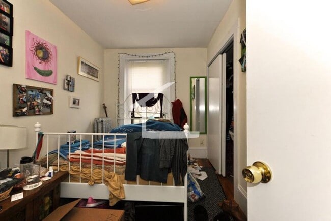 Photo - NIce 4 bed in Washington Square