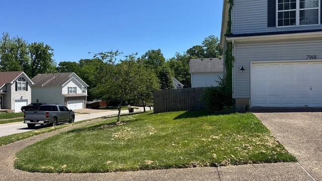Photo - 7901 Bridlewood Pl