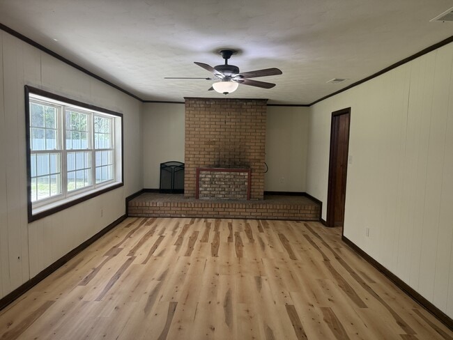 117 Thornton Ln