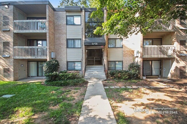 6301 Hil-Mar Dr Unit 10