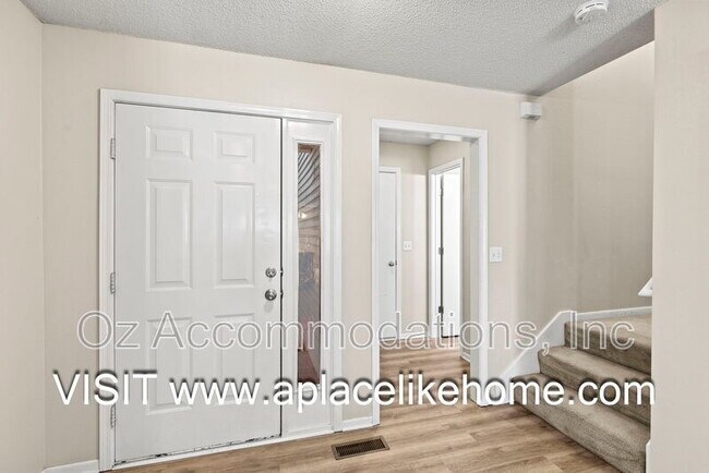 Photo - 2216 SW Rambling Vine Rd