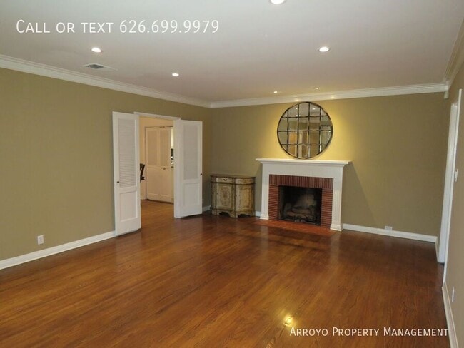 Photo - 1212 N Story Pl