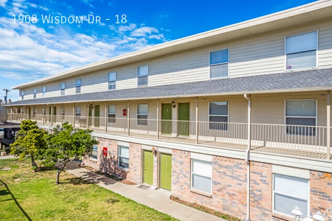 Photo - 1908 Wisdom Dr Unit 18