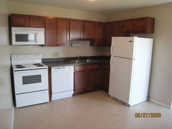 Photo - Oak Hill/Broadway