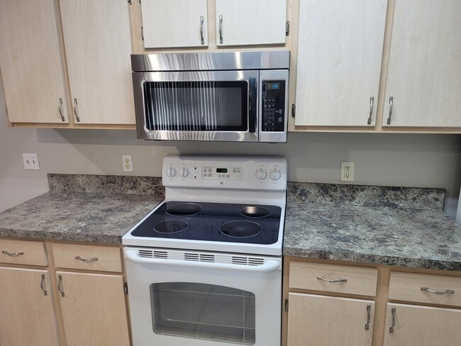 Photo - 814 Crest Pines Dr Unidad 921 Rental